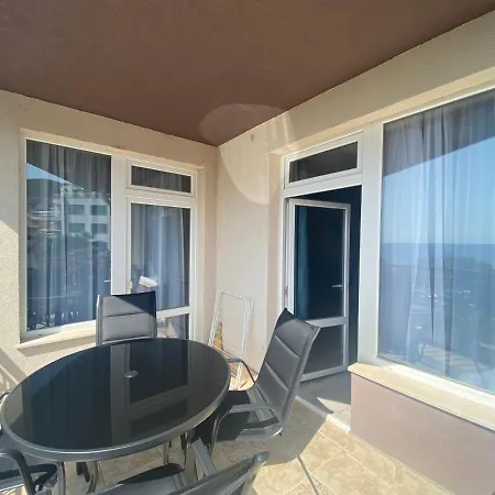 Appartamento Marina Bay 23